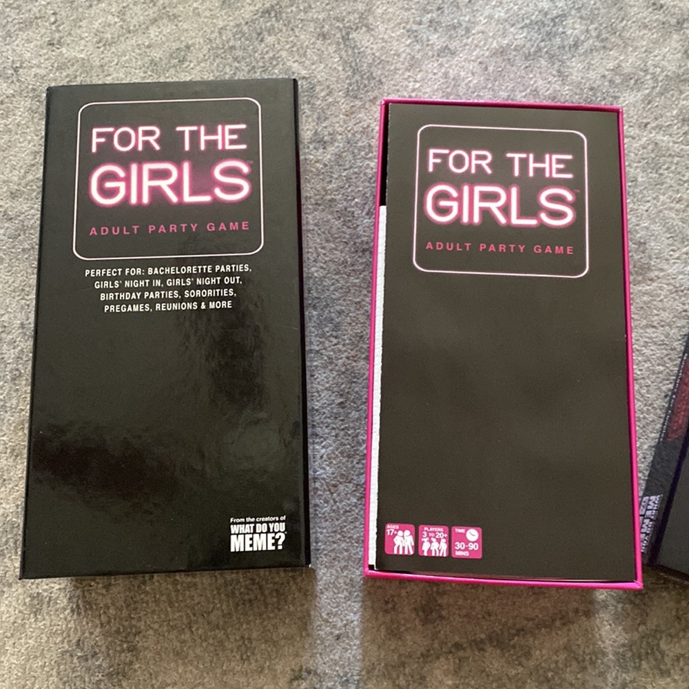 Adult Card Games - Picture 2 of 12